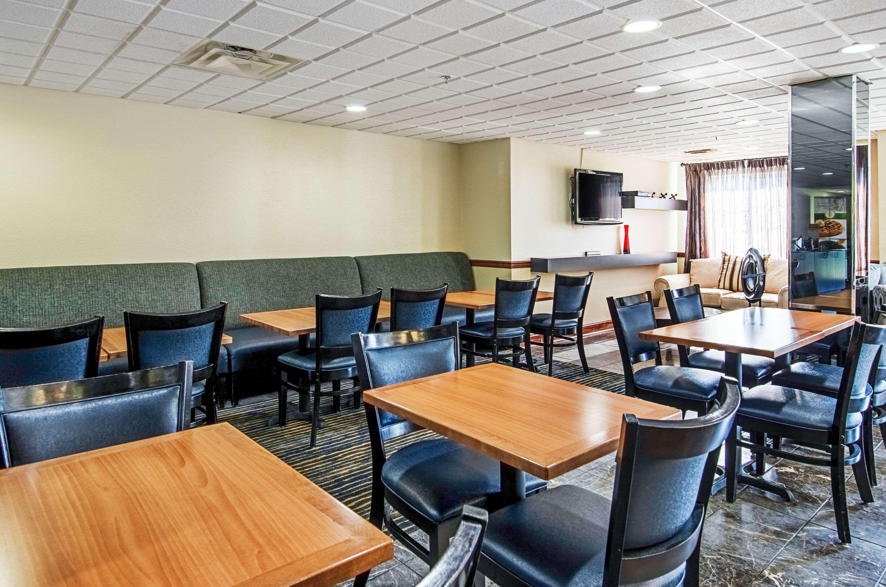 I-81出口7号凯艺套房酒店 布里斯托尔 外观 照片